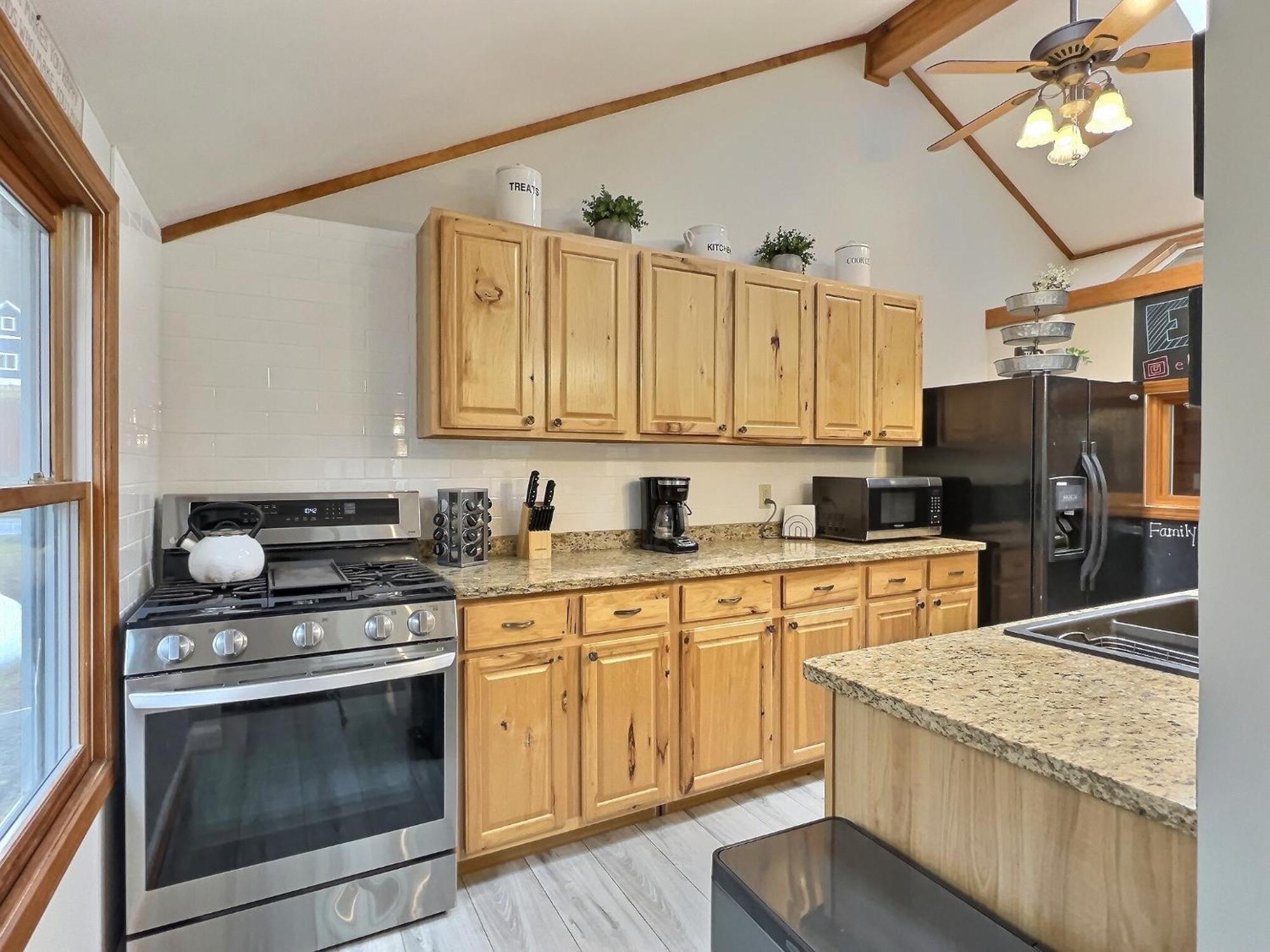 Maples Retreat - 2 Acres - Fireplace إليكوتفيل المظهر الخارجي الصورة